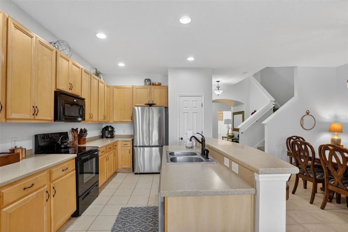 Image No.4-3 Bed Townhouse for sale