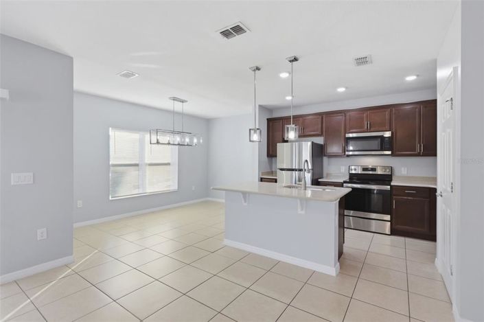 Image No.10-Maison de ville de 4 chambres à vendre à Saint John