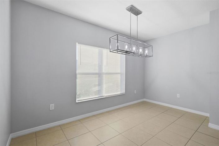 Image No.16-Maison de ville de 4 chambres à vendre à Saint John