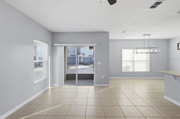 Image No.18-Maison de ville de 4 chambres à vendre à Saint John