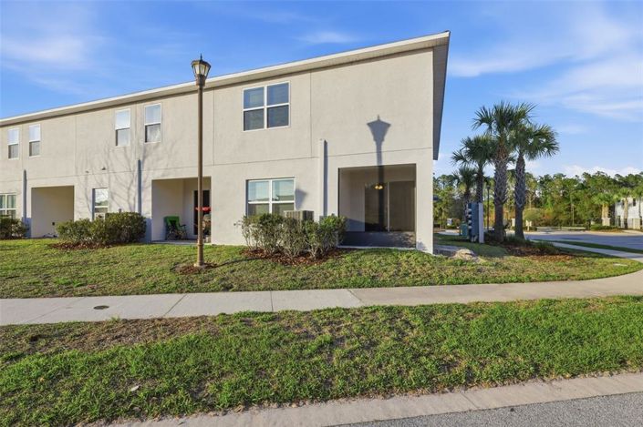 Image No.40-4 Bed Townhouse for sale