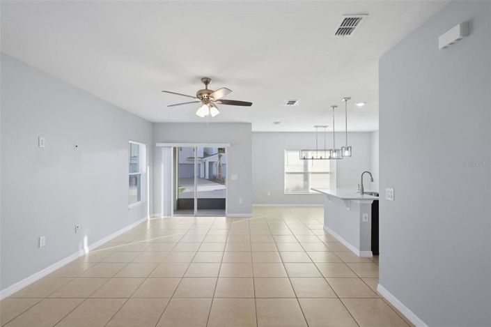 Image No.6-4 Bed Townhouse for sale