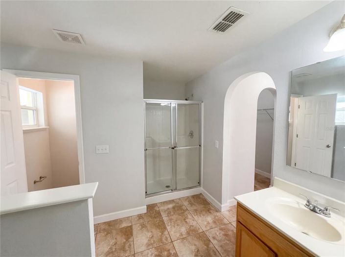 Image No.14-4 Bed House for sale