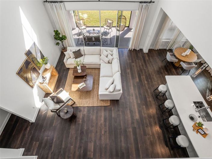 Image No.22-5 Bed House for sale