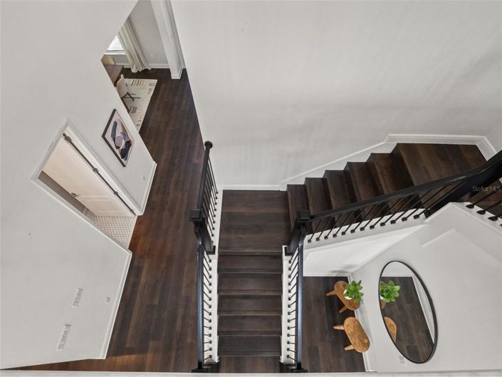 Image No.30-5 Bed House for sale