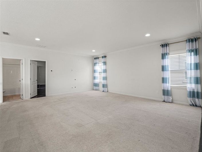 Image No.33-5 Bed House for sale