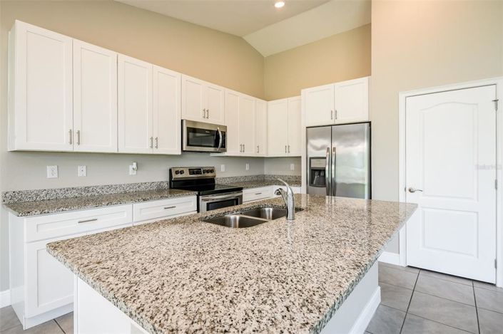 Image No.6-Maison de 4 chambres à vendre à Saint John