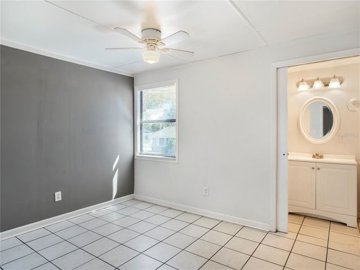 8d076785-695