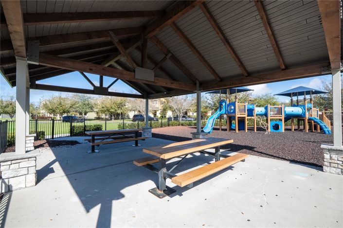 Image No.40-Maison de ville de 4 chambres à vendre à Saint John