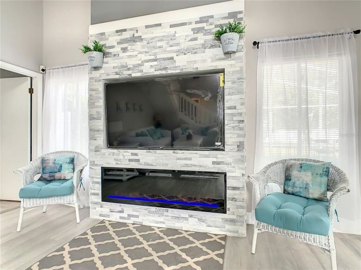 Image No.16-6 Bed House for sale