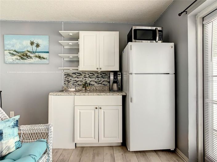 Image No.20-6 Bed House for sale