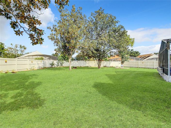 Image No.48-6 Bed House for sale