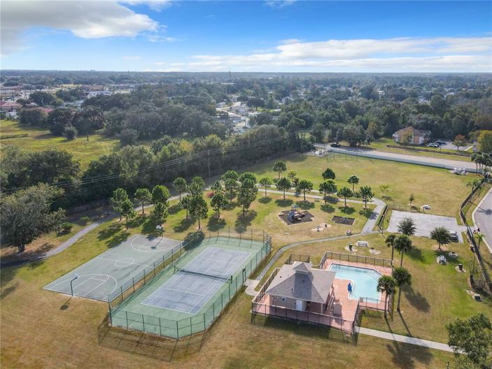 Image No.60-6 Bed House for sale