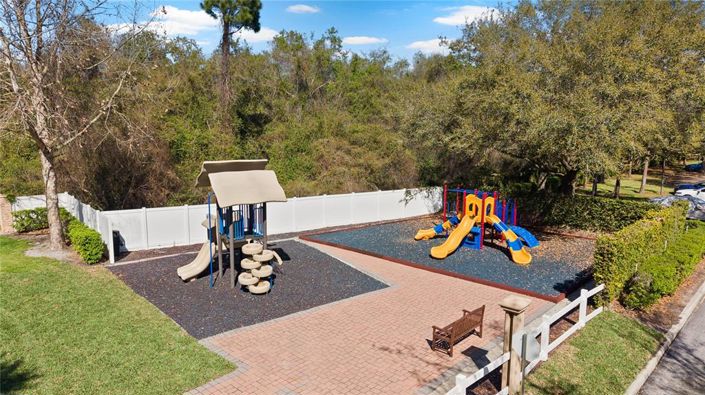 Image No.55-Maison de ville de 4 chambres à vendre à Saint John