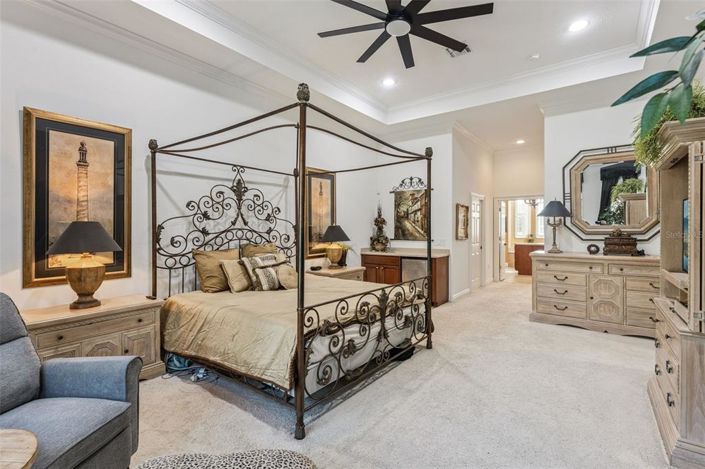 Image No.15-5 Bed House for sale