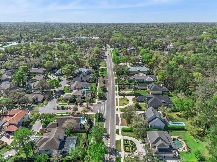 Image No.44-5 Bed House for sale