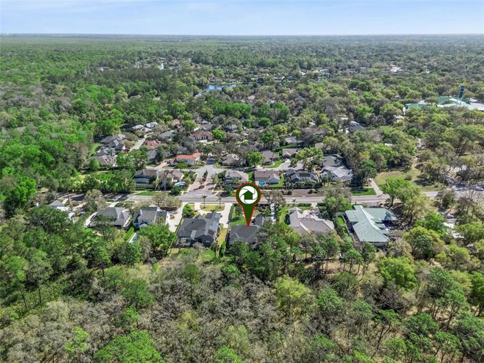 Image No.45-5 Bed House for sale