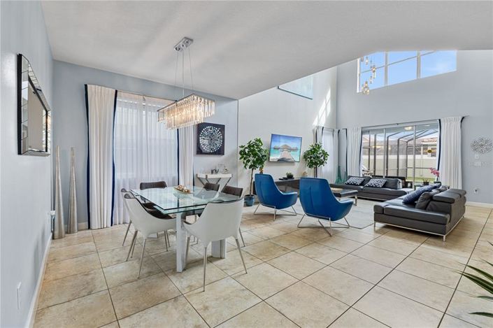 Image No.11-5 Bed House for sale