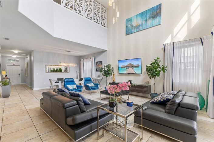 Image No.15-5 Bed House for sale