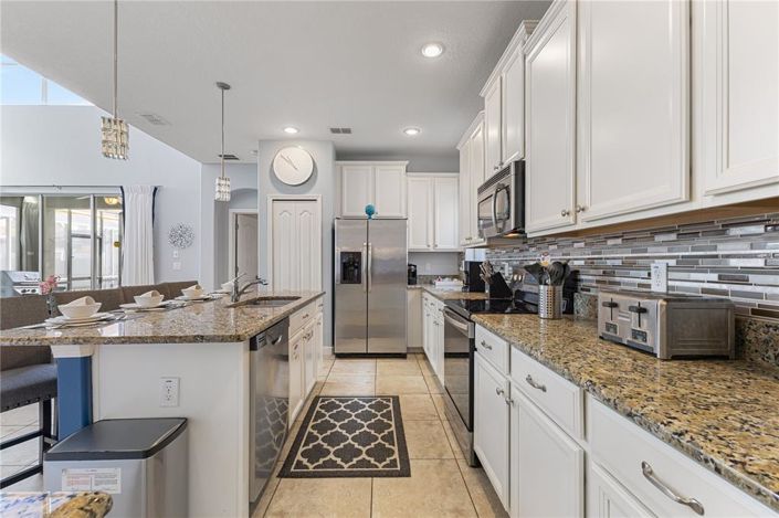 Image No.19-5 Bed House for sale