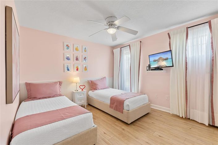 Image No.46-5 Bed House for sale