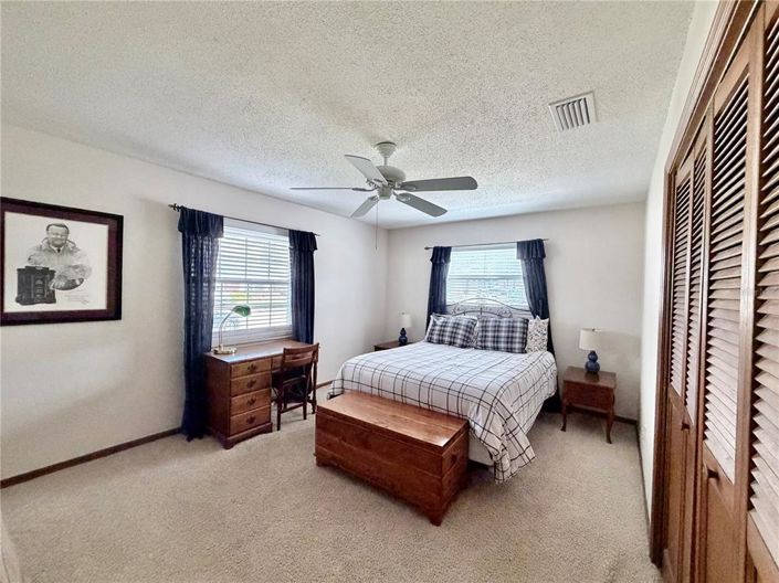 Image No.12-4 Bed House for sale