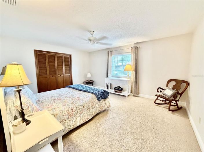 Image No.13-4 Bed House for sale