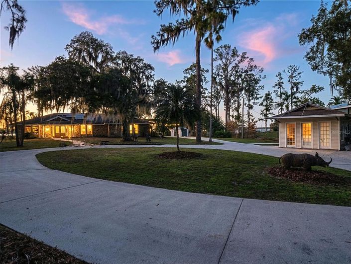 Image No.2-Maison de 4 chambres à vendre à Saint John