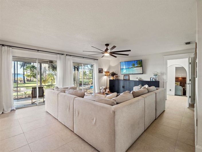 Image No.32-Maison de 4 chambres à vendre à Saint John