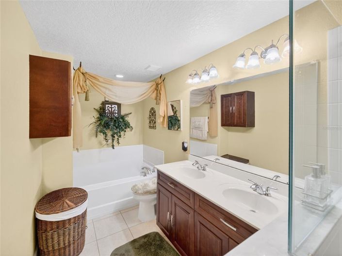 Image No.18-Maison de 4 chambres à vendre à Saint John