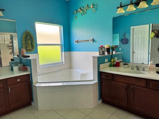 Image No.11-5 Bed House for sale