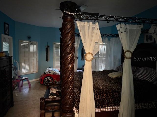 Image No.12-5 Bed House for sale