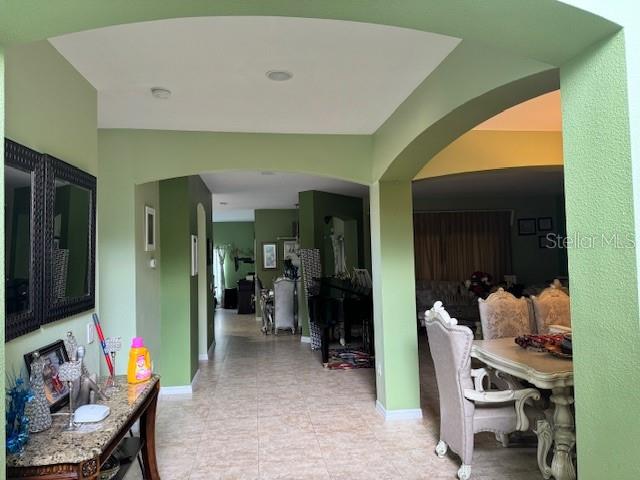 Image No.4-5 Bed House for sale