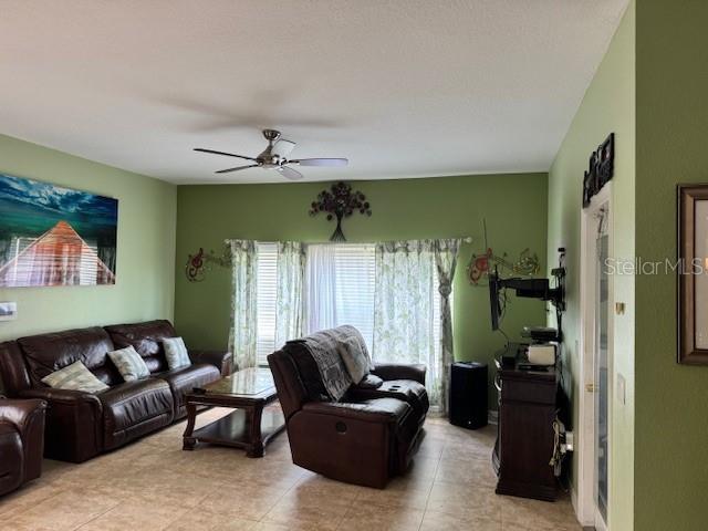 Image No.8-5 Bed House for sale