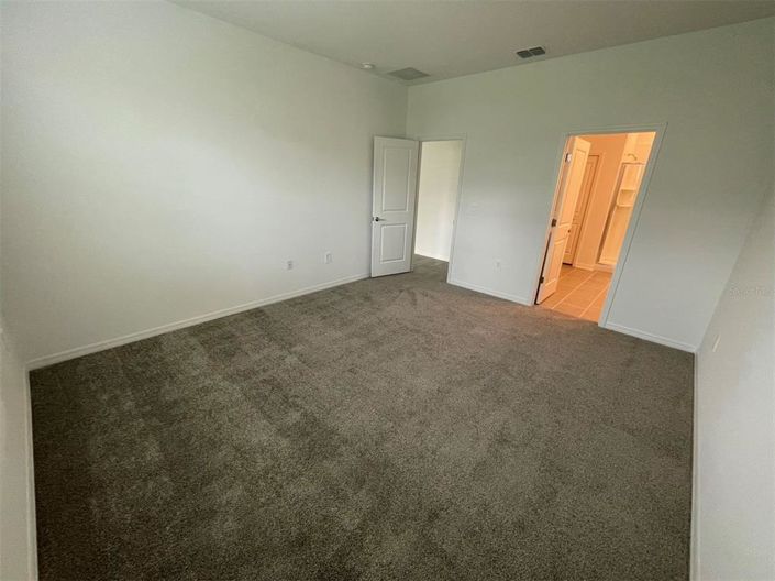 Image No.19-4 Bed House for sale