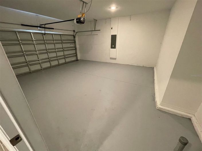 Image No.25-4 Bed House for sale