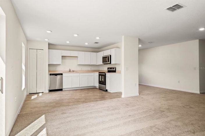 Image No.15-3 Bed House for sale