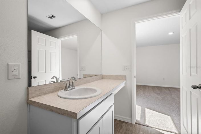 Image No.29-3 Bed House for sale