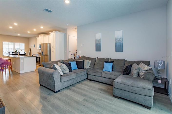 Image No.12-4 Bed House for sale