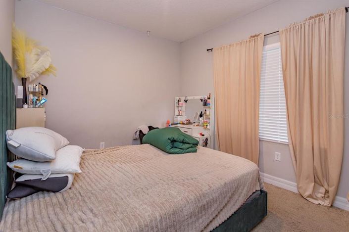 Image No.18-4 Bed House for sale