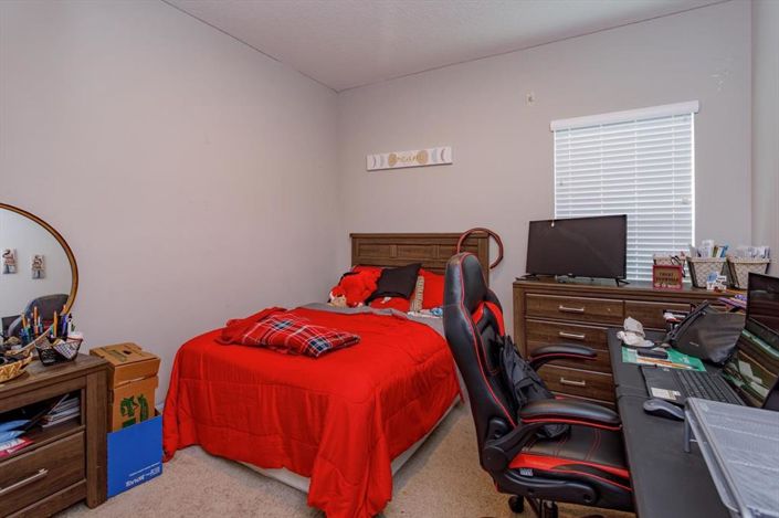 Image No.19-4 Bed House for sale