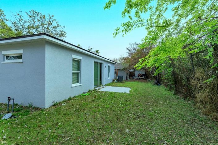 Image No.21-4 Bed House for sale