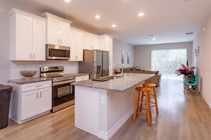 Image No.5-4 Bed House for sale