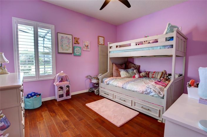 Image No.32-4 Bed House for sale