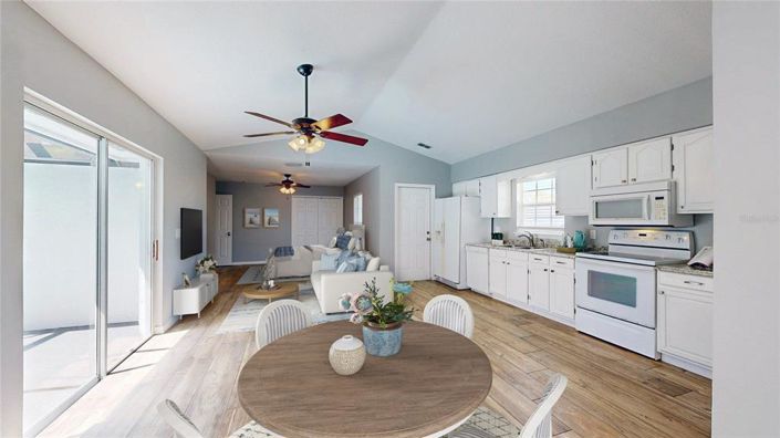 Image No.18-4 Bed House for sale