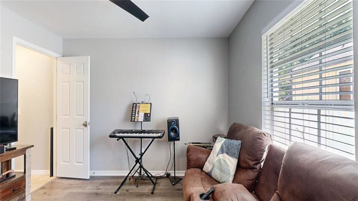 Image No.43-4 Bed House for sale