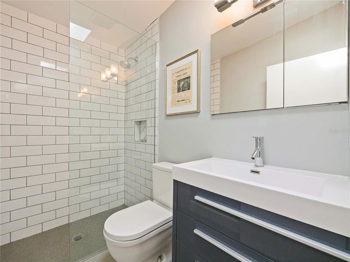 Image No.14-3 Bed House for sale