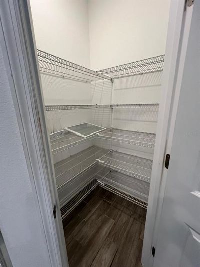 Image No.10-5 Bed House for sale