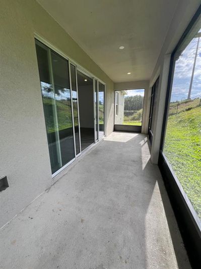 Image No.11-5 Bed House for sale