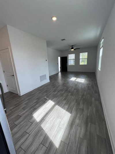 Image No.4-5 Bed House for sale